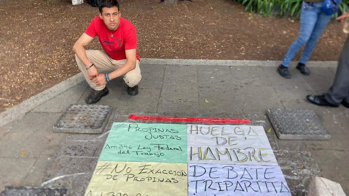 protesta de mesero miguel quijano